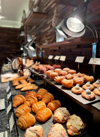 Four Seasons Kuda Huraa buffet breakfast