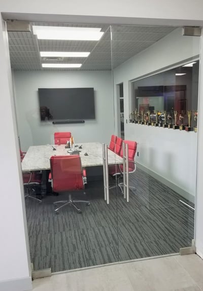 Teilen system walls glass .Smartglasss USA