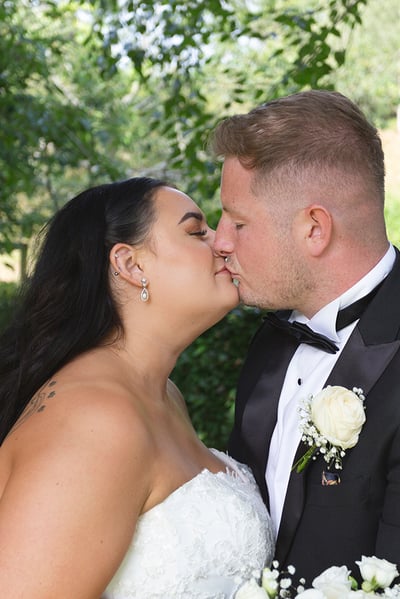 Wedding couple kissing photography Cornwall 