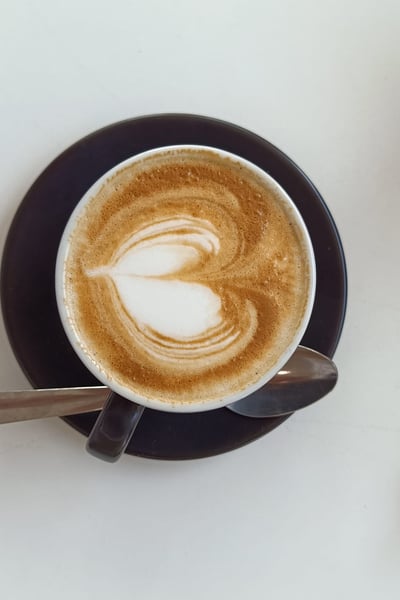 Cappuccino con cuore del Bar Camillo Caffè a Santena