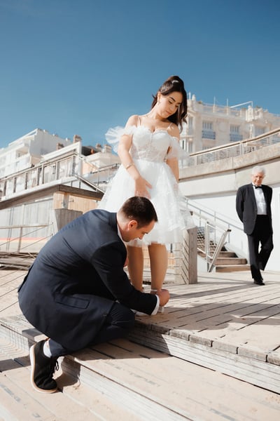 High-end french wedding photographer, located in west coast of france