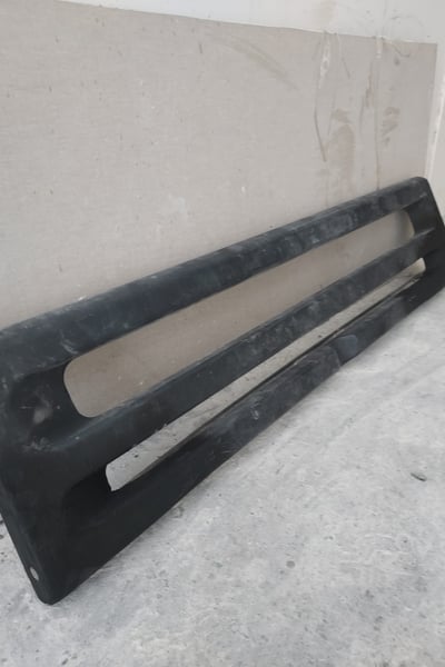 Reparación de parachoques de coche en fibra de vidrio paso a paso