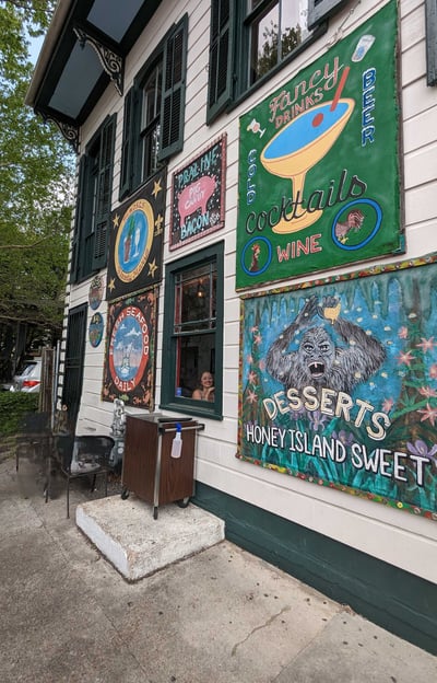 view-restaurant-art-window-elizabeth-new-orleans