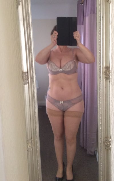 Emily_English57