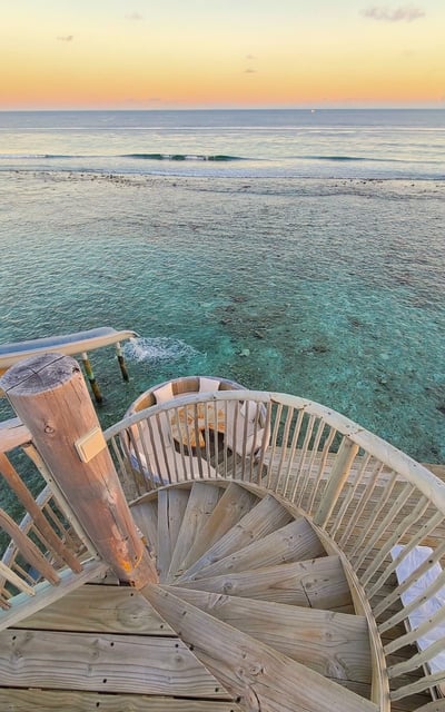 soneva-fushi-maldives-overwater-villa-stairs