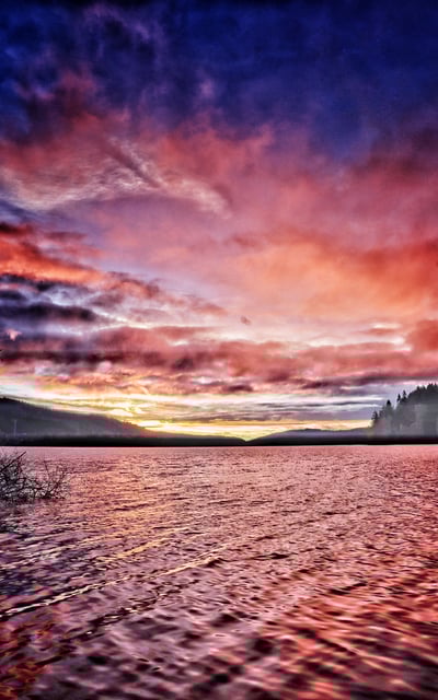 Sonnenaufgang am Schluchsee langzeitbelichtet mit vielen Filtern