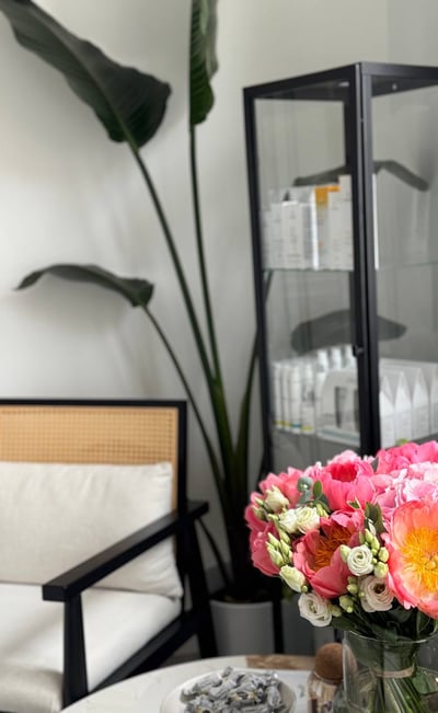 Gabinet kosmetologiczny OG Cosmetology – nowoczesne wnętrze