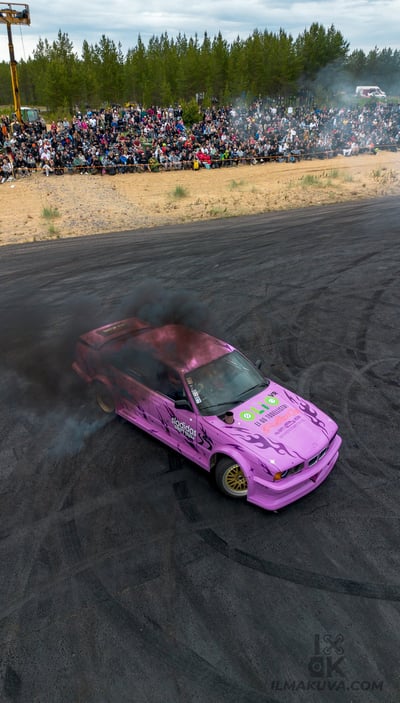 Bimmerparty 2025 Kuvia | Ilmakuva.com