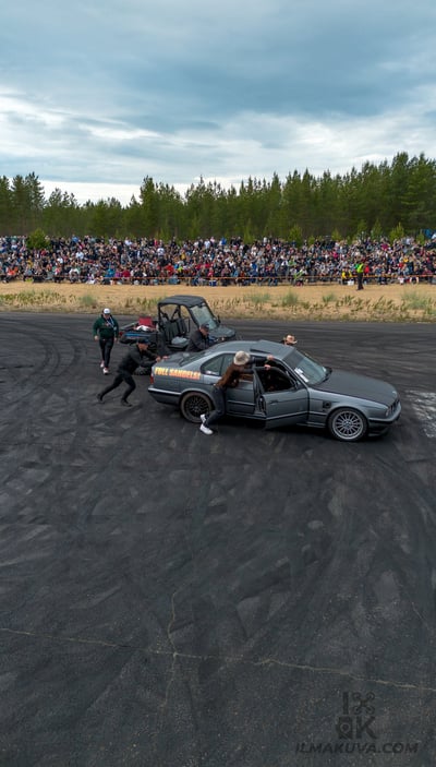 Bimmerparty 2025 Kuvia | Ilmakuva.com