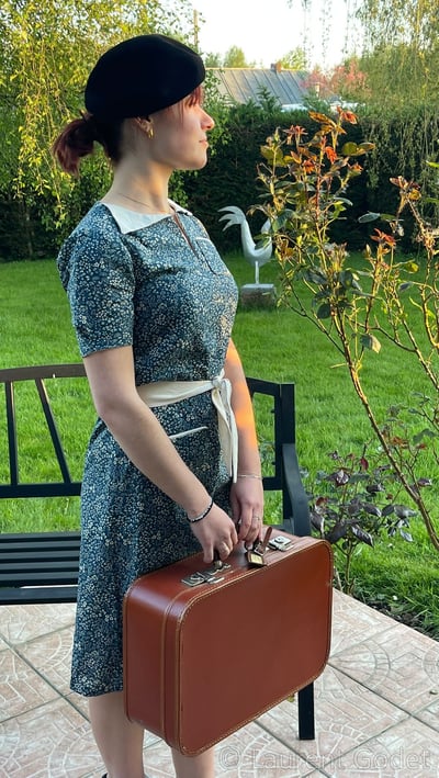 Robe 1940 confectionnée pour un défilé de reconstitution historique (exode Normandie 1944).