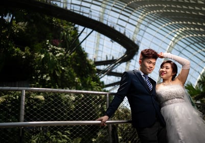 singapore couple wedding photography at gardens by the bay solemnization photoshoot