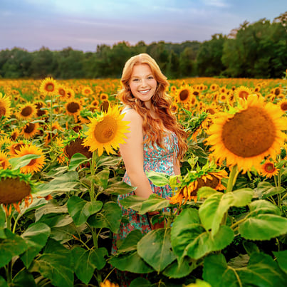 Lancaster PA senior picture photographer. Palmyra PA Senior Picture Photographer