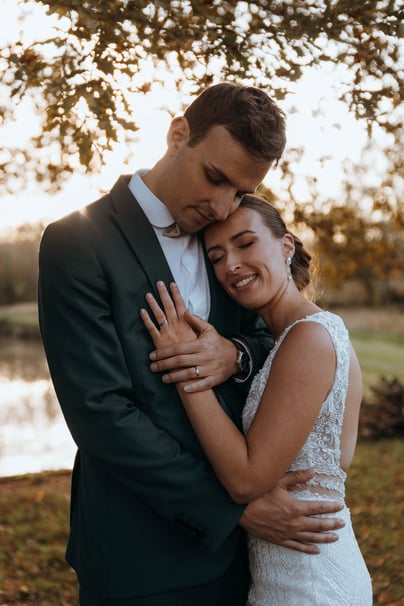 Photographe de mariage dans un château à Toulouse : capturez des moments magiques et élégants dans un cadre historique et ra
