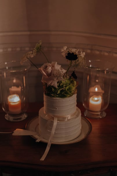 Photographe de mariage dans un château à Toulouse : capturez des moments magiques et élégants dans un cadre historique et ra