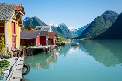 Fjearland fjord glacier