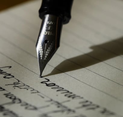 a fountain pen with a fountain pen on it