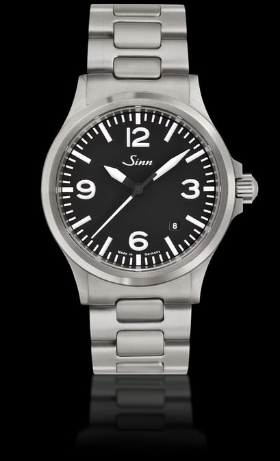 Sinn 556 A on H-Link Bracelet