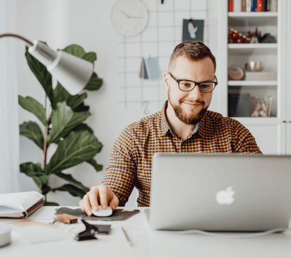 Why choose us: expert web development, reliable IT solutions, and personalized digital services.