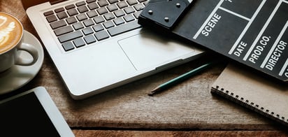 Laptop, manus, script