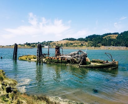 Oregon Coast - A small sunken ship by