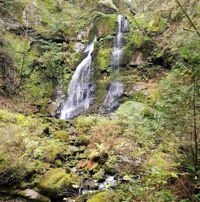 Powers OR - Elk Creek Falls, go in spring-summer for heavy water flow