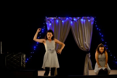 Charlotte Boimare, Magali Solgnat. "Touche-moi" m.e.s Philippe Beheydt