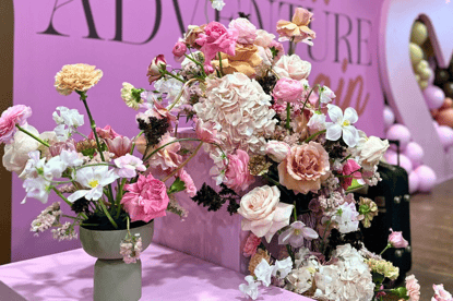 Composition florale événementielle centre de table prestige