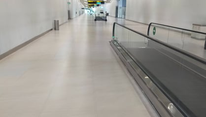 lantai quadra bandara sokarno hatta