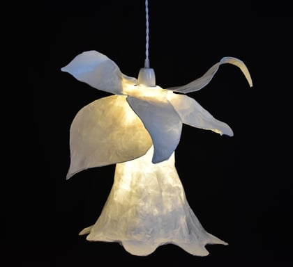 suspension lumineuse jardin d'Alice au pays des merveilles