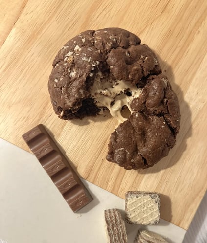 The Bueno Filled Cookie