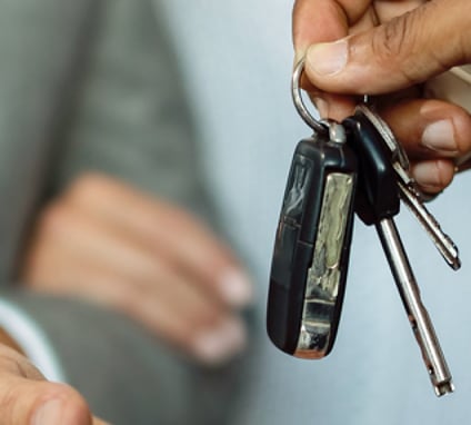 Use CarHounds car finding and buying service and you'll get your hands on your new keys sooner than you think