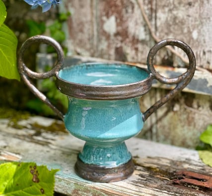 Grand canthare - émail turquoise et bronze