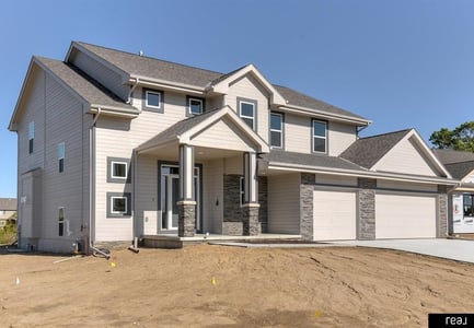 New construction home on Carpenter St. White