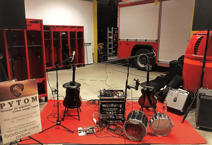 Pytom en formation à 2 musiciens, période rouge
