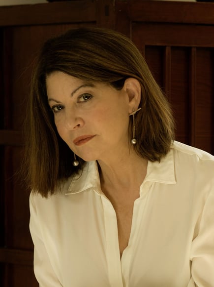 portrait of Heidi Kingston, journalist