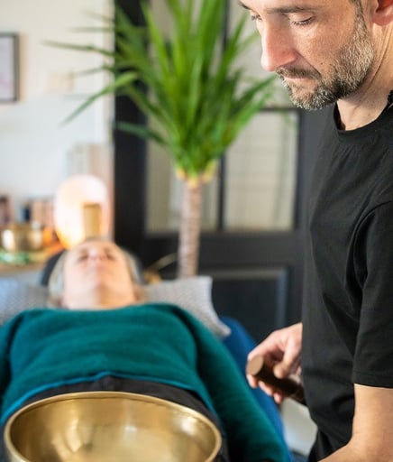 bols tibetains soins energetiques nantes christophe meunier
