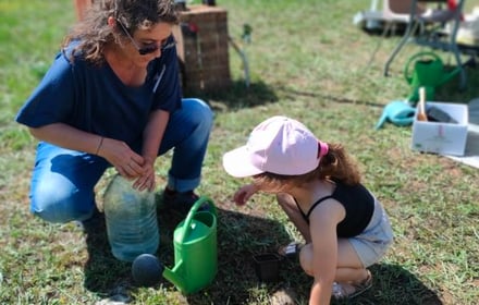 importance de l'éducation à l'environnement dès le plus jeune âge pour sensibiliser aux pratiques