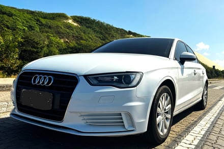 Carro com todas as revisões feitas em dias, nada de mecânica pra fazer e nem de elétrica Tudo ok e s