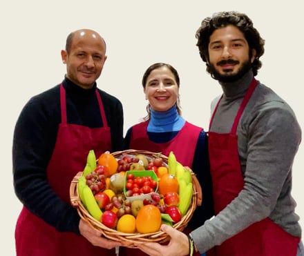 un savoir faire familiale au service des entreprises pour leur livrer des paniers de fruits frais