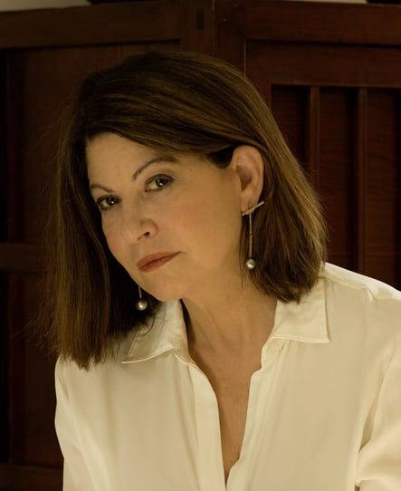 portrait of Heidi Kingston, journalist