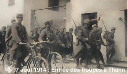 Entrée des troupes françaises à Thann août 1914