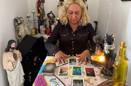 La maestra Marisol. Experta en recuperar la pareja. consulta tu destino en el amor
