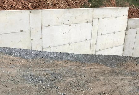 Mur de soutènement à Cournon