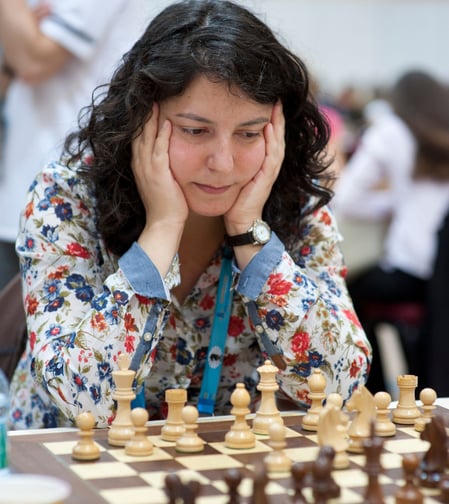 ajedrez monica