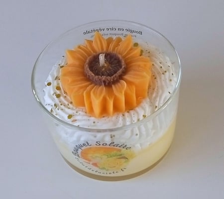 fancy candle "solar bouquet", candle with the scent of sunny beach