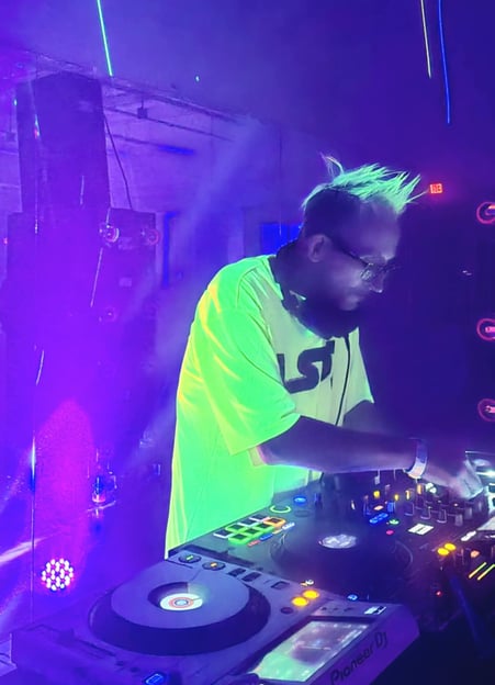 LSDJ playing first headline show in Dallas, TX!