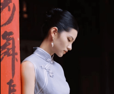 How to pronounce the classic Chinese dress "Qipao"
