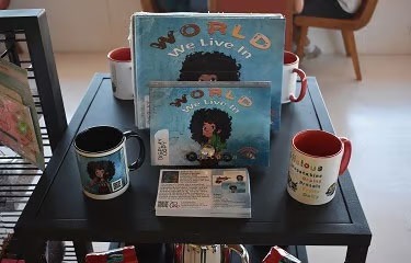 World We Live In Republic of Fiji - Discovery Activity Childrens Book with Dee