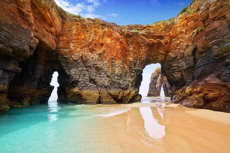 playa las catedrales aventura sobre ruedas autocaravana