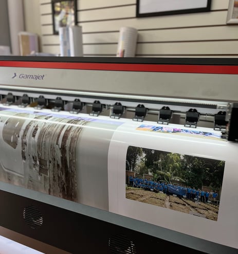servicio de impresion en vinil, tienda en jesus maria lima peru. atencion 24 horas